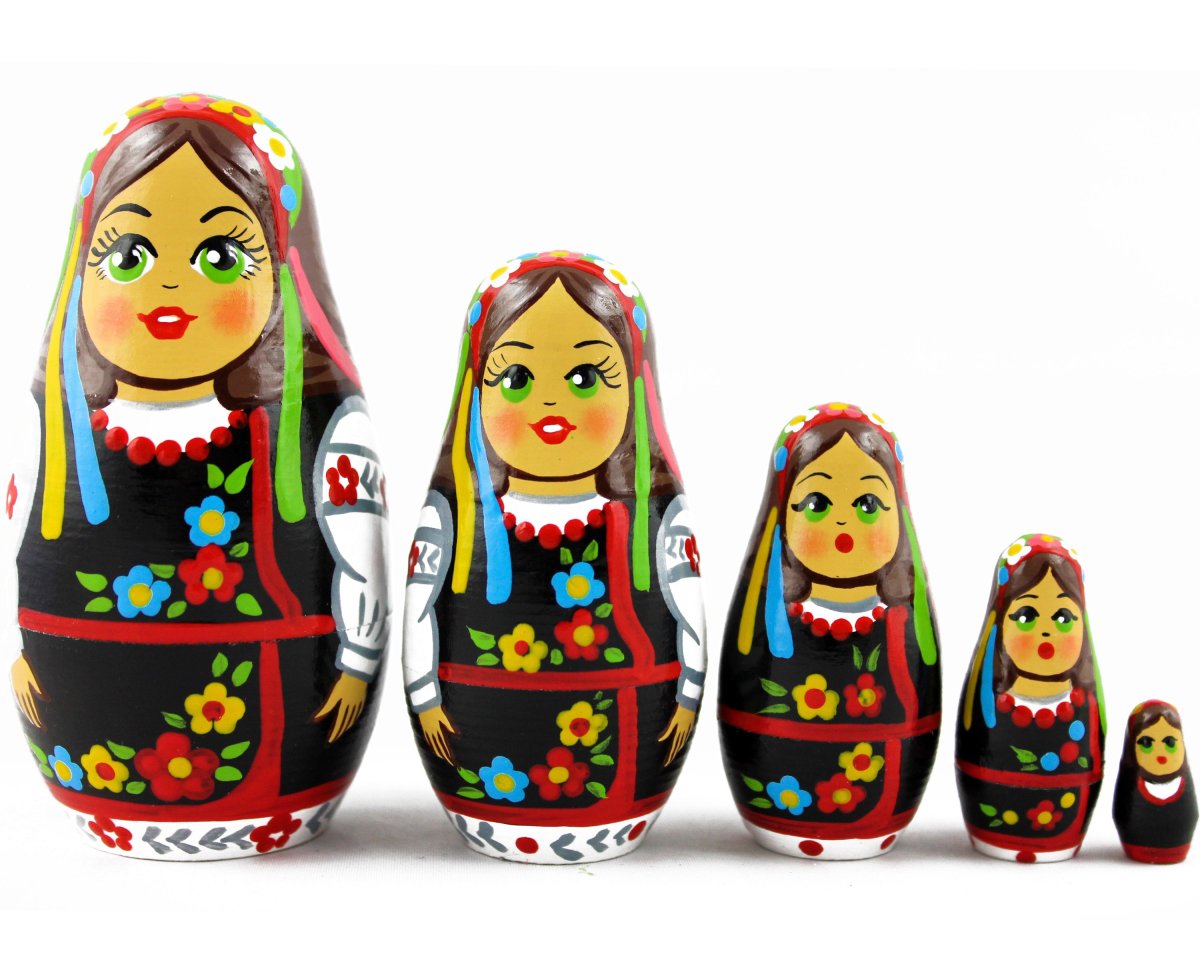 Матрешки в национальном костюме бурят