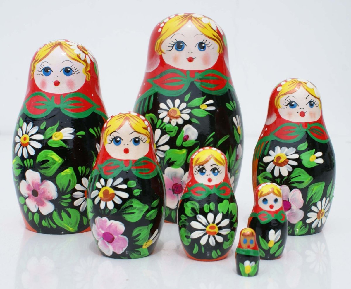 Неваляшка деревянная