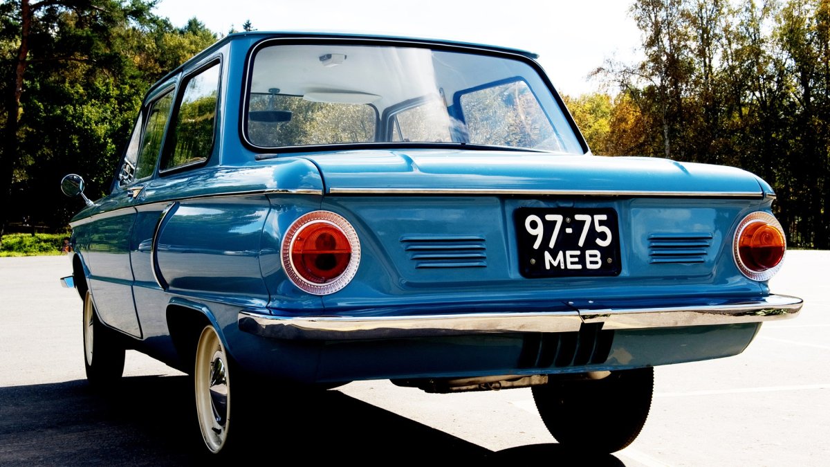 ЗАЗ 968 желтый