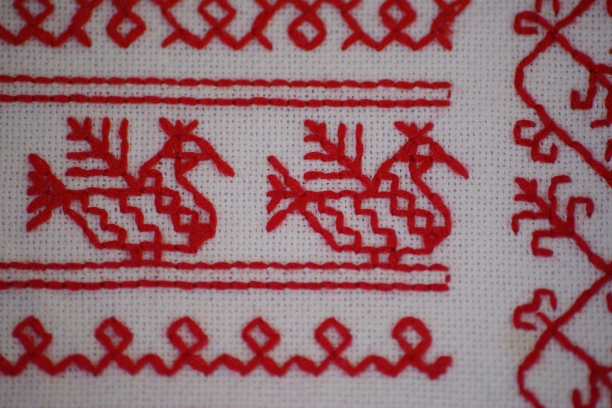 Вышивка досюльный шов