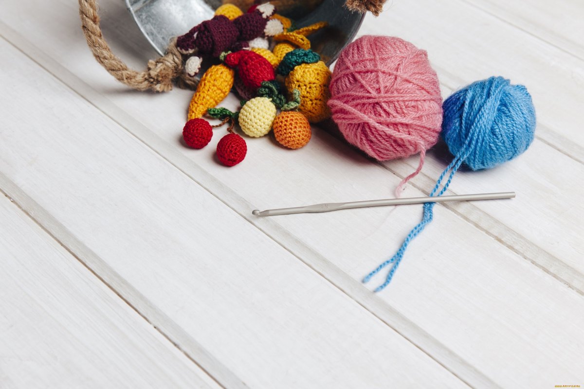Спицы и пряжа