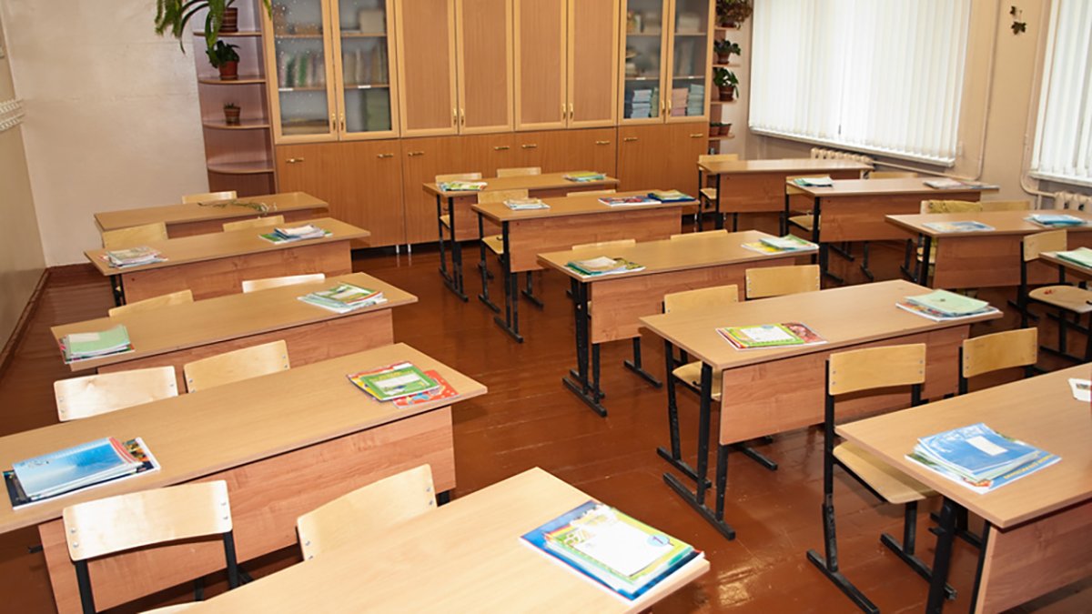 Парта мультяшная