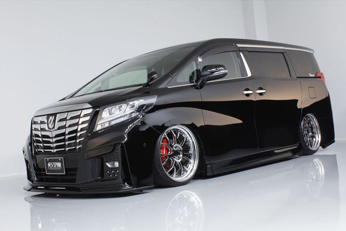Toyota Alphard 2018 Hybrid