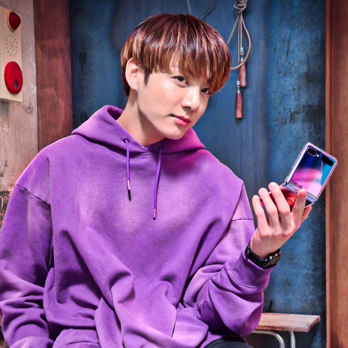 БТС тэхён в юбке