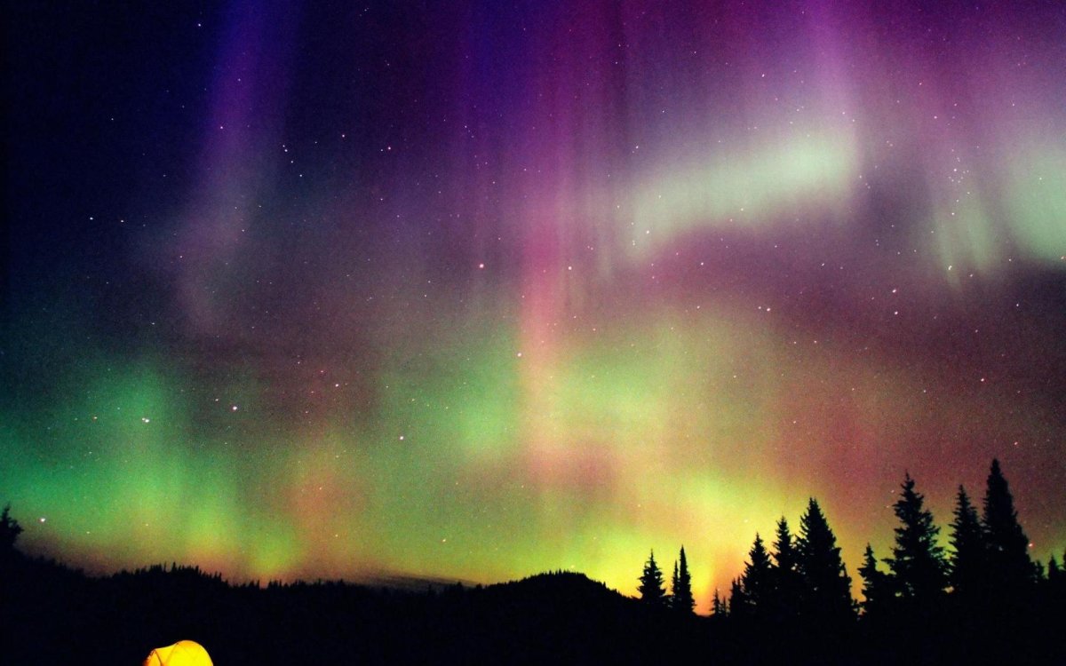 Полярное сияние Аврора бореалис