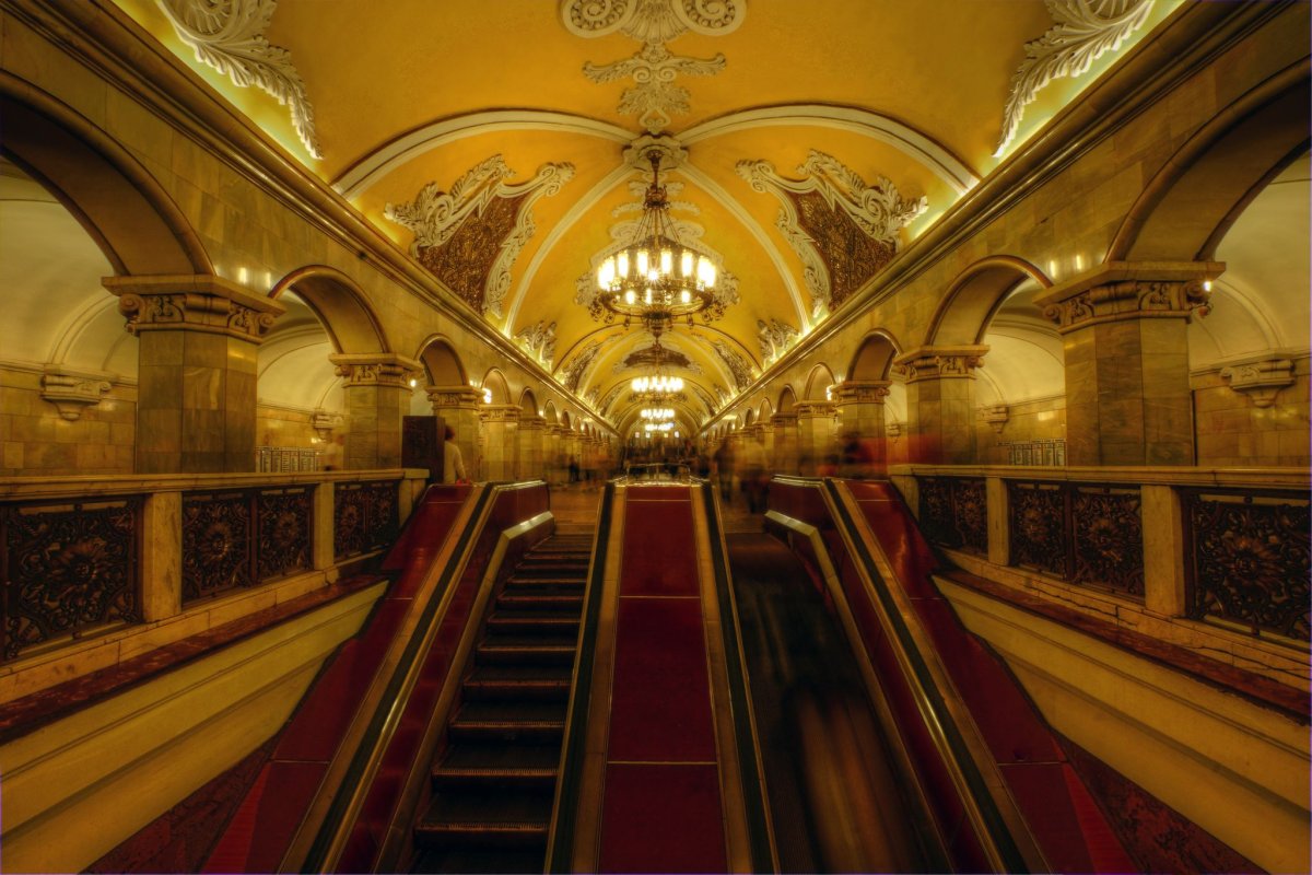 Московские подземные дворцы