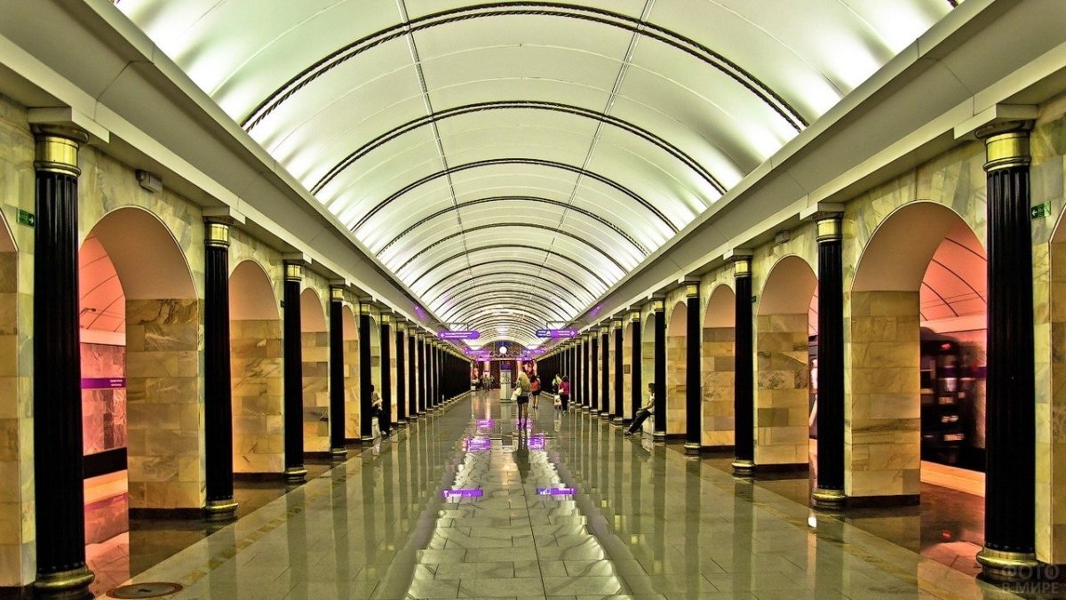 Станция Адмиралтейская Санкт-Петербург