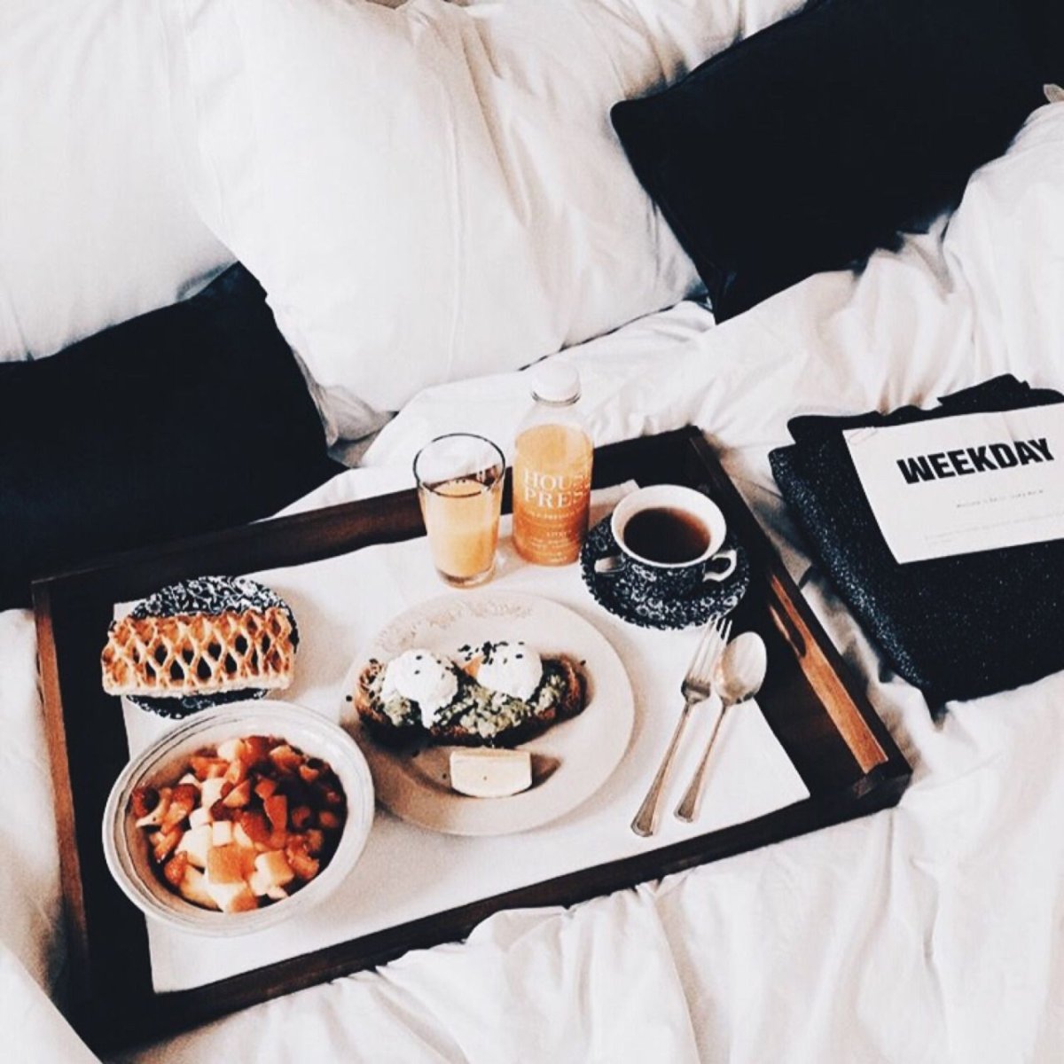 Завтрак в постель в отеле