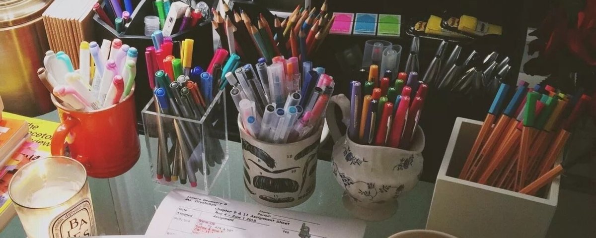 Школьные принадлежности Эстетика