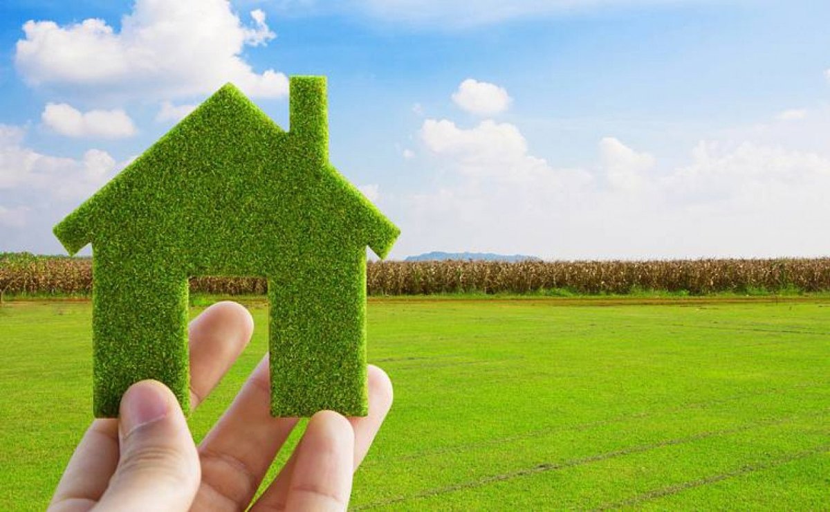 Домик из травы