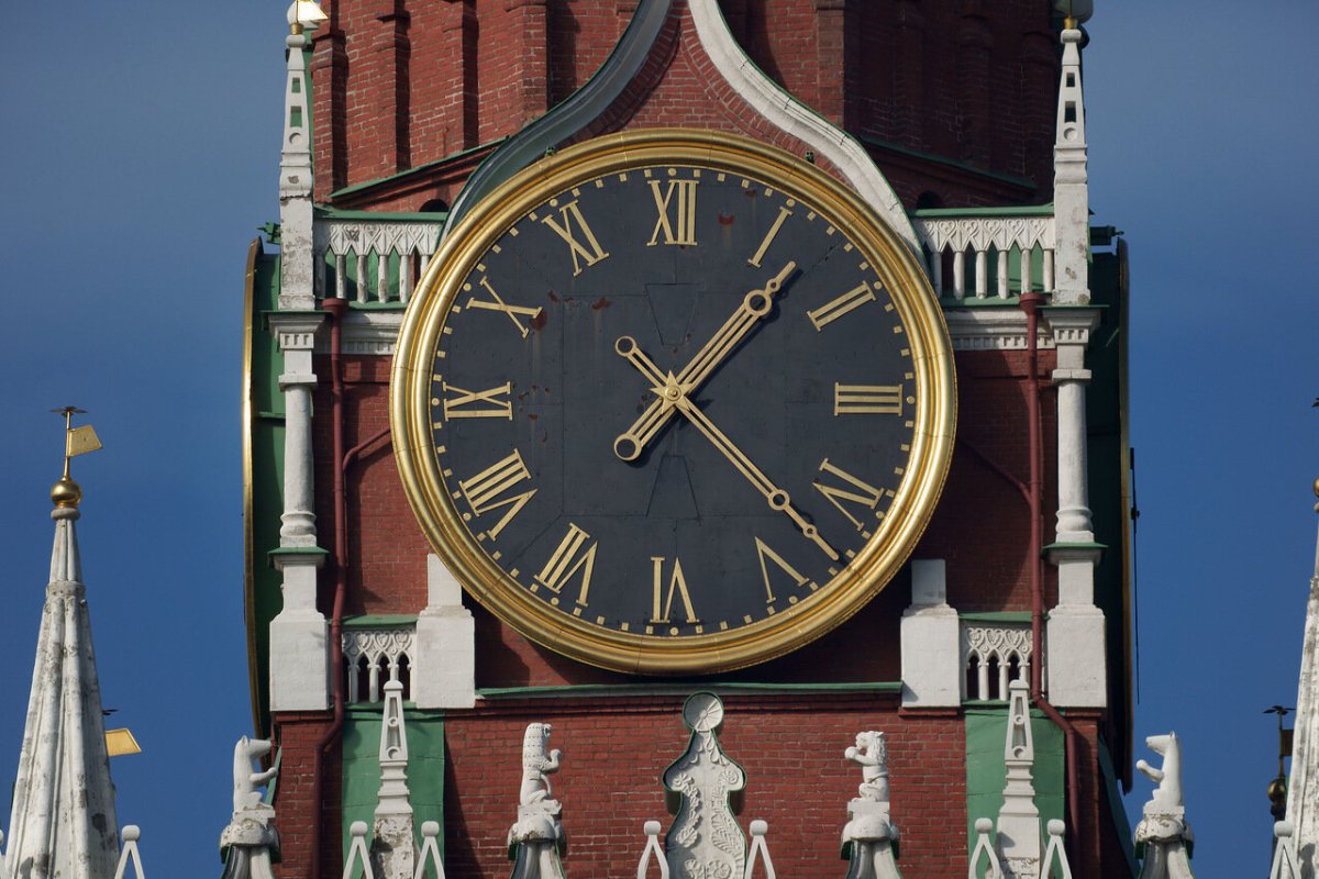 Куранты на Спасской башне Московского Кремля