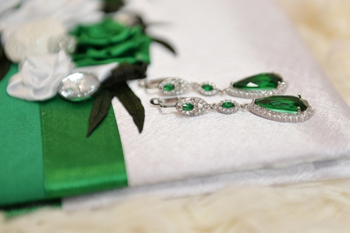 Подарок на изумрудную свадьбу родителям