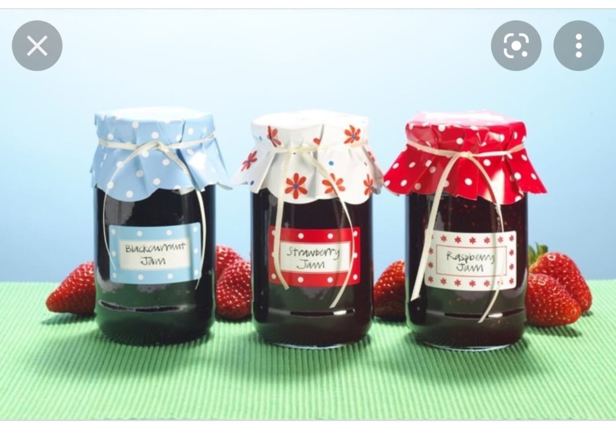 Банка варенья для детей