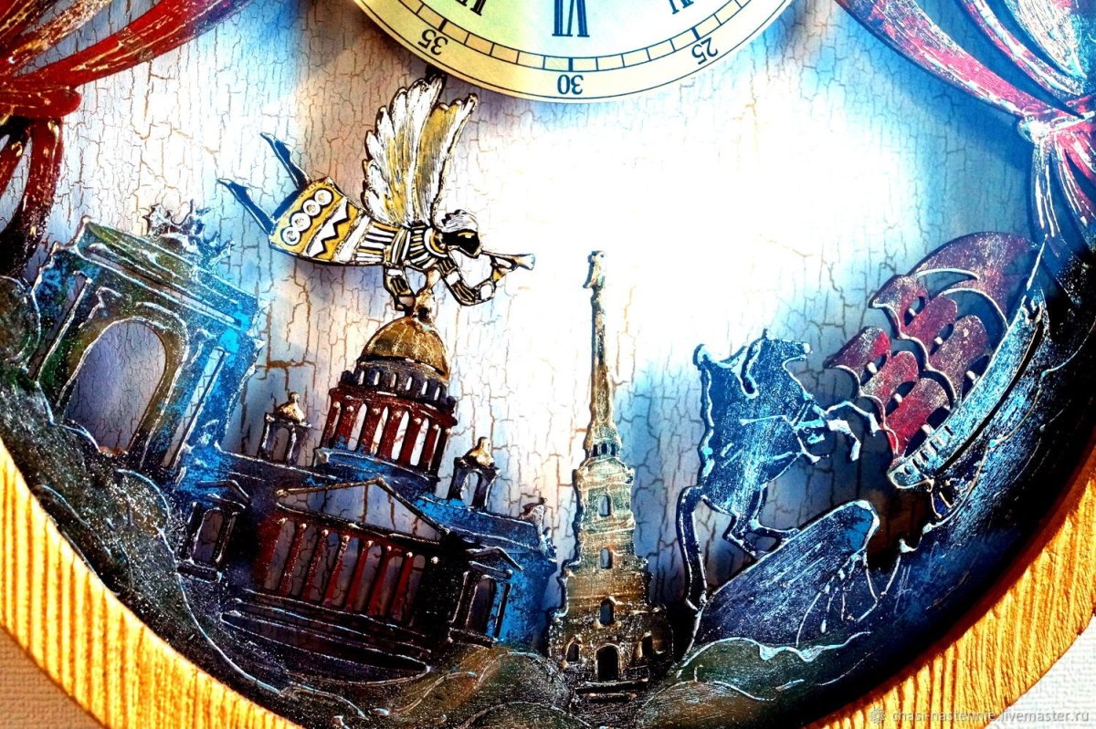 Сказочная башня с часами