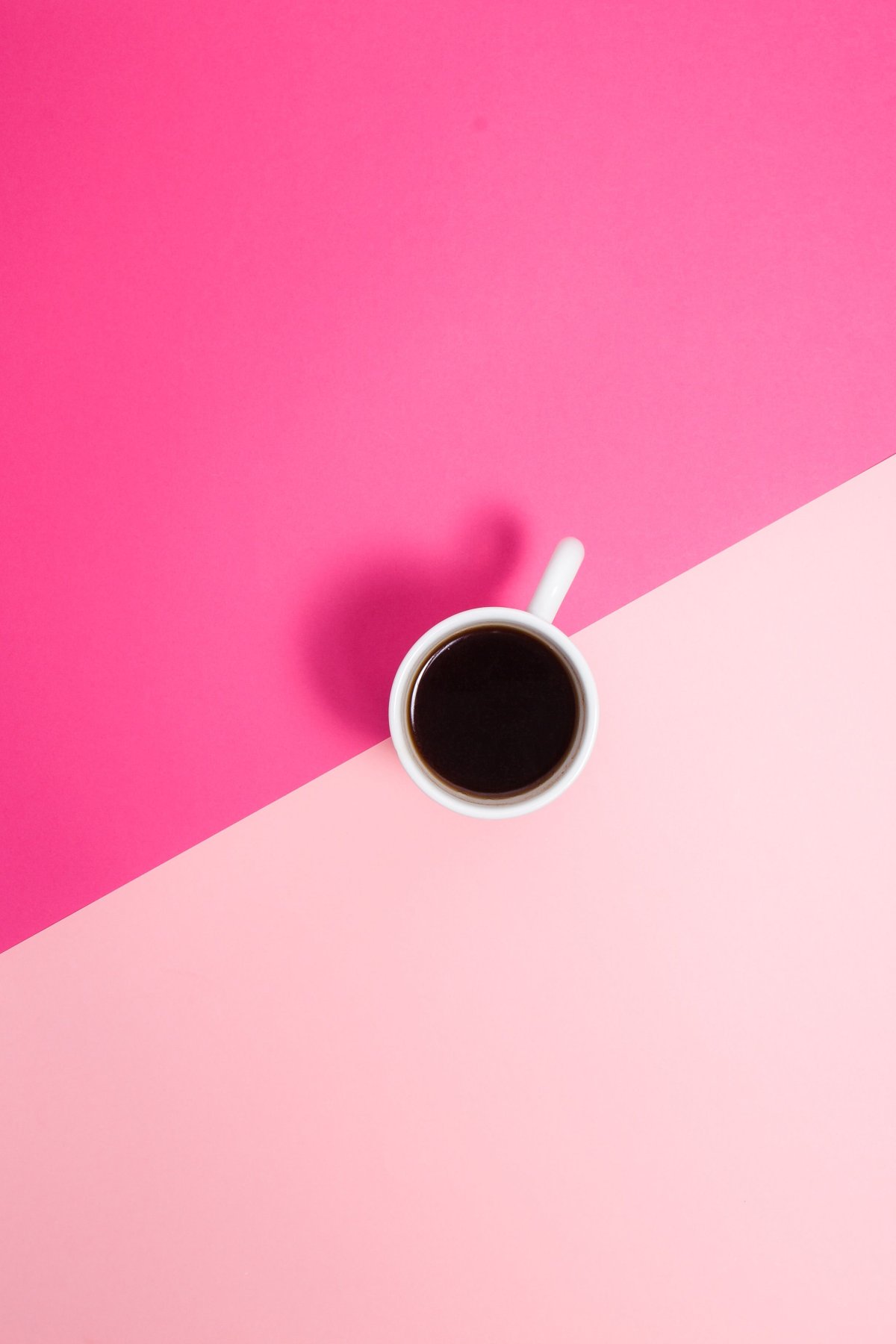 Розовый цвет Минимализм