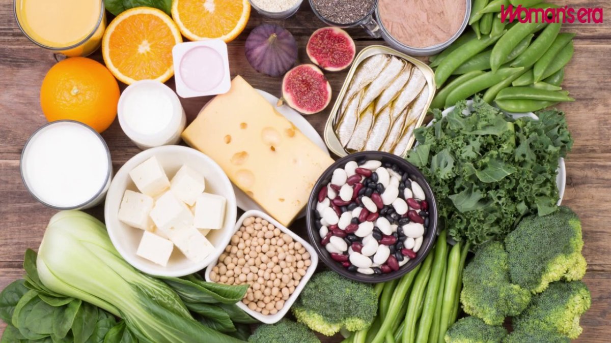 Витамины на белом фоне