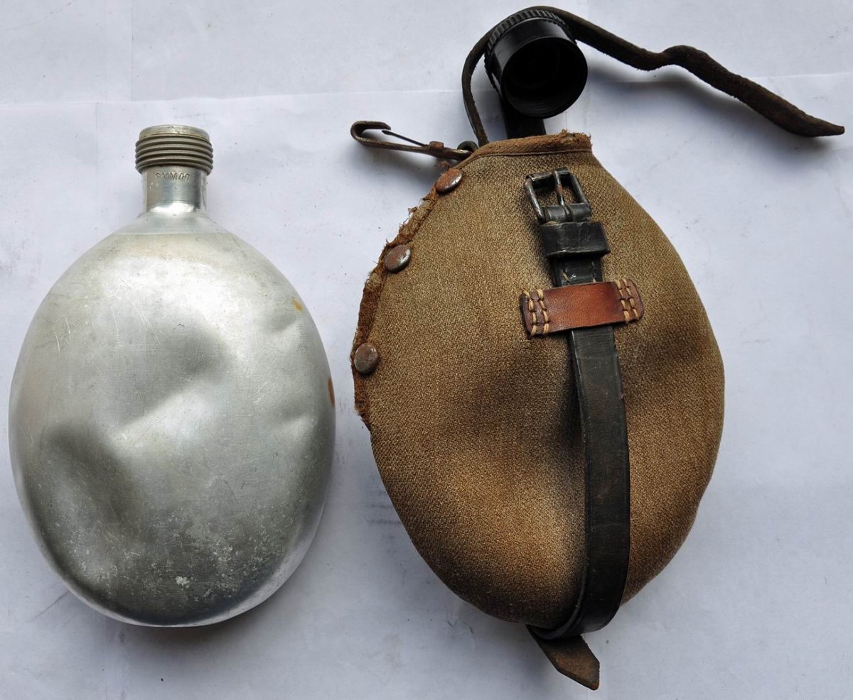 Фляжка вектор