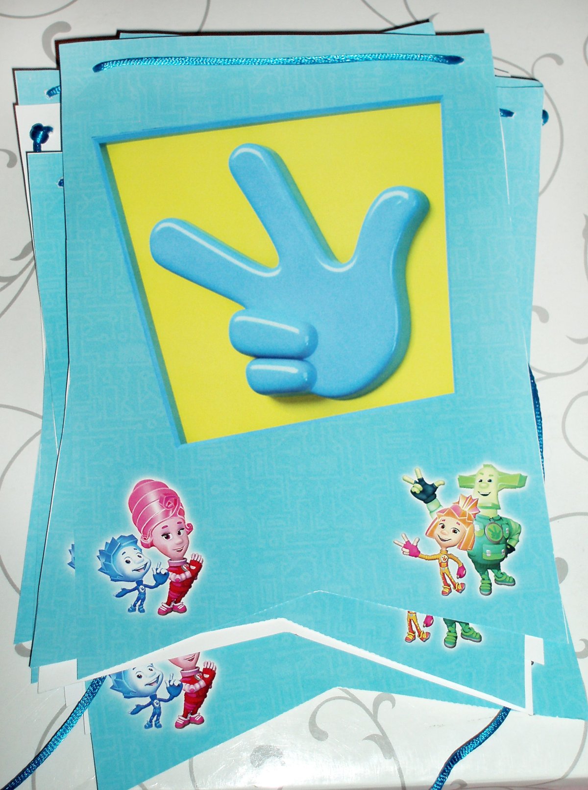 Буквы в стиле Фиксиков