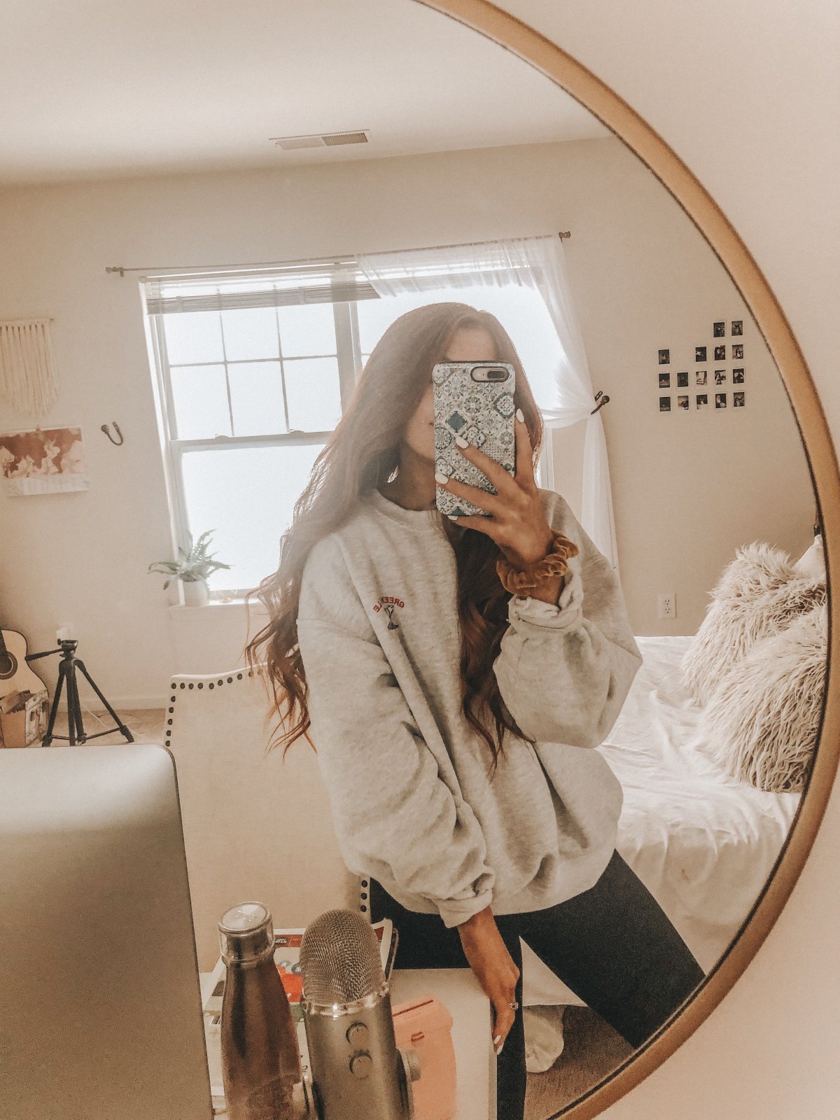 Жмот человек