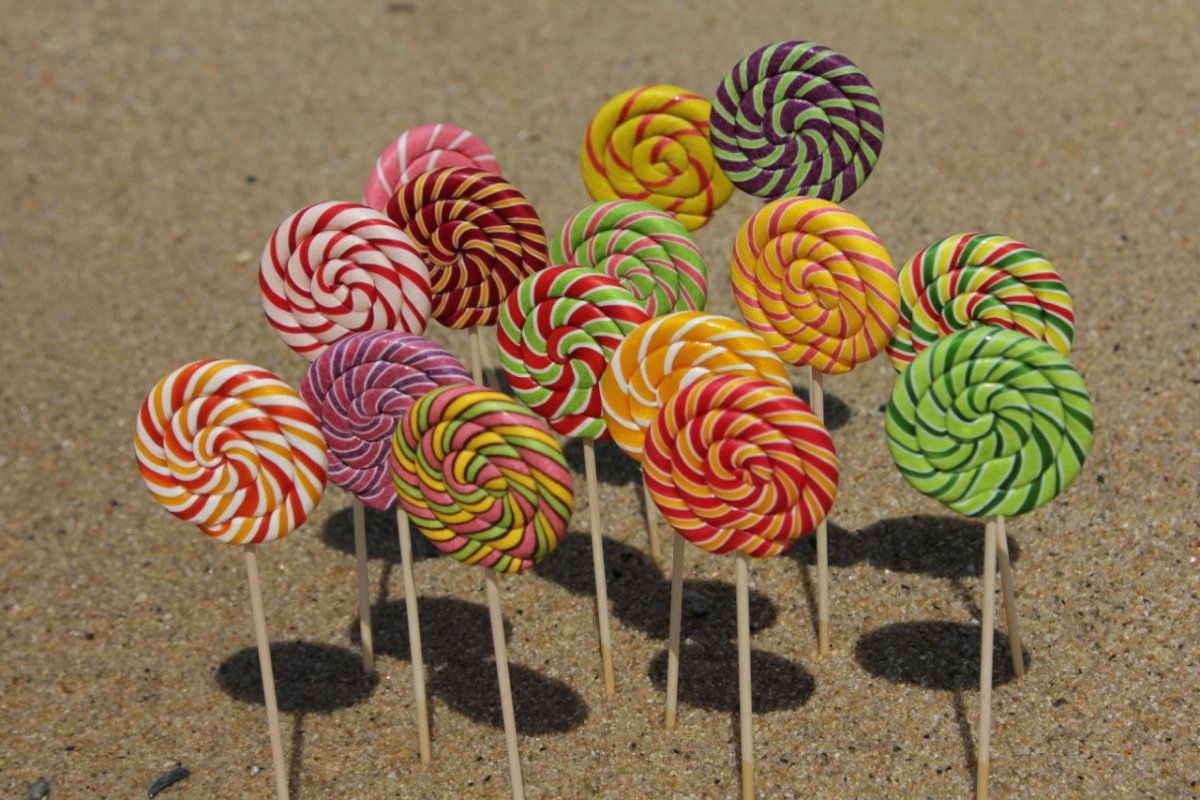 Леденец акварель