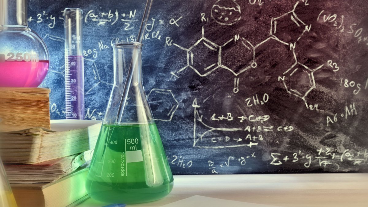 Химия на доске