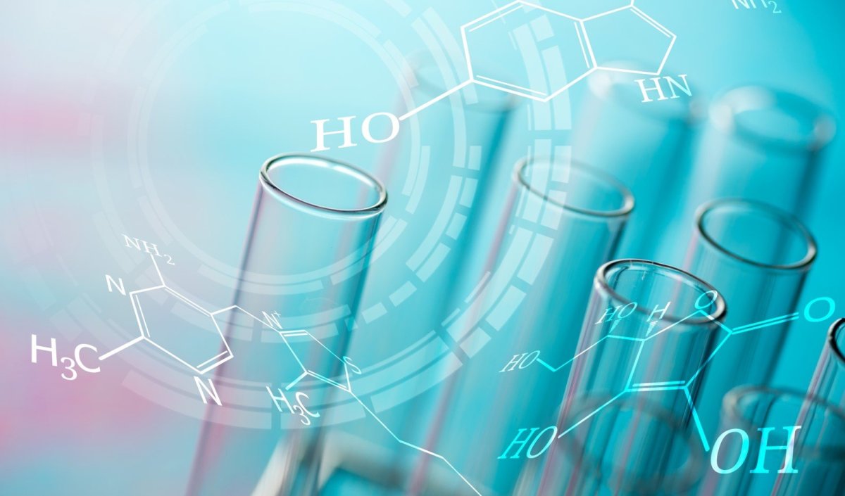 Химическая пробирка с формулами