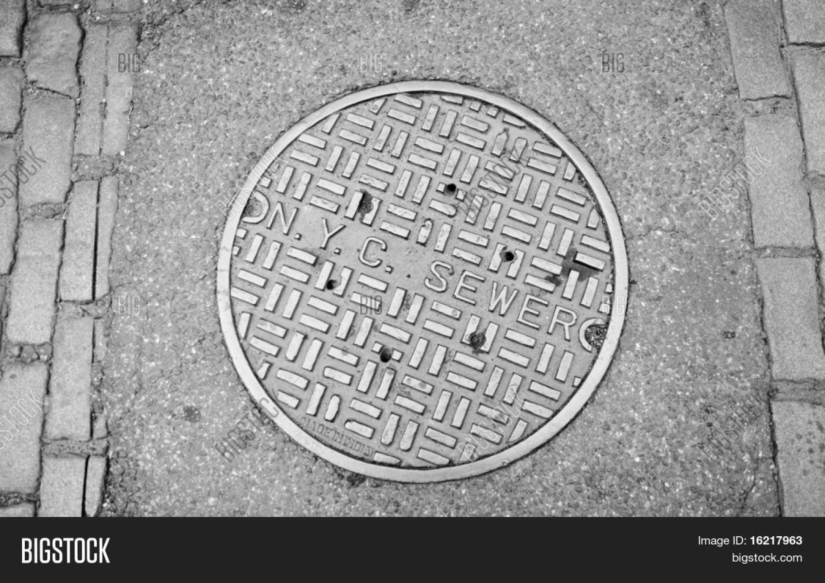 Крышка люка канализационного чугунная