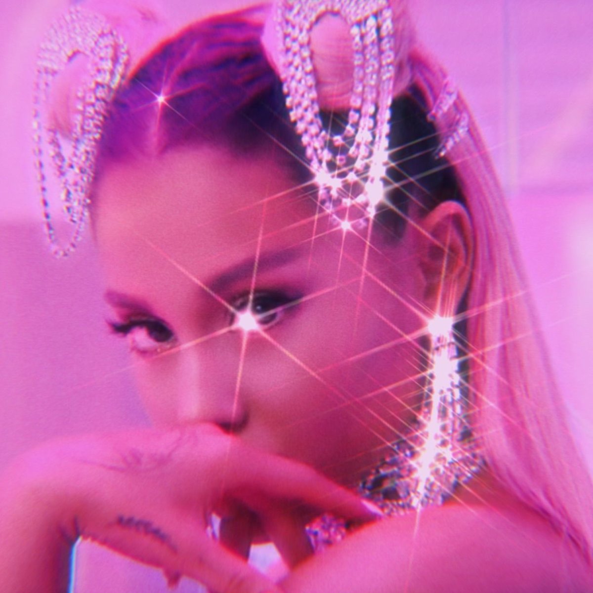 Блестящая розовая Эстетика