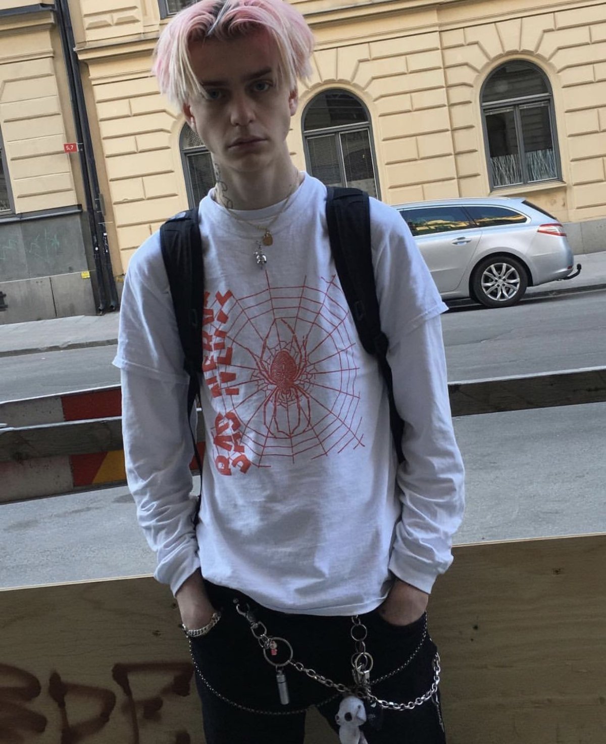 Эдгар дед инсайд