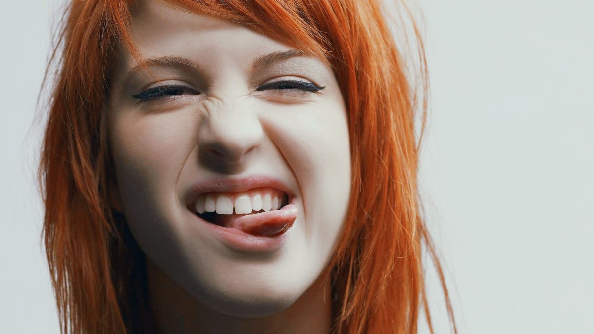 Hayley Williams язык