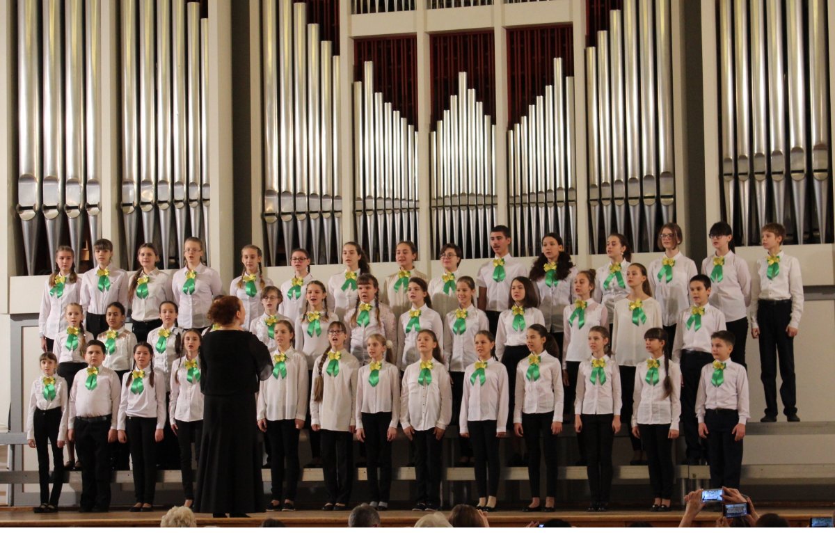 Старший хор "ДМШ им. н.а. Алексеева"