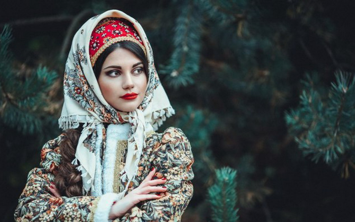 Русско народная красавица