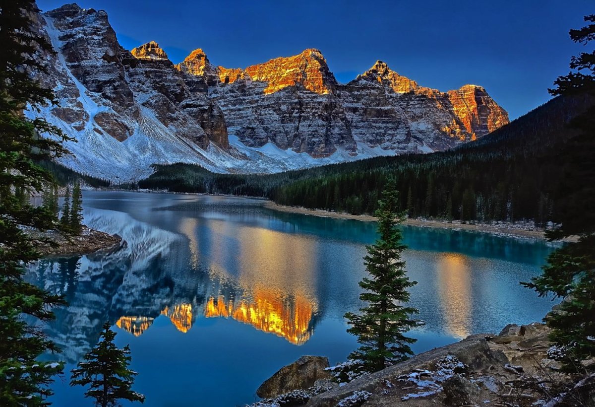 Озеро Морейн, национальный парк Банф, Канада