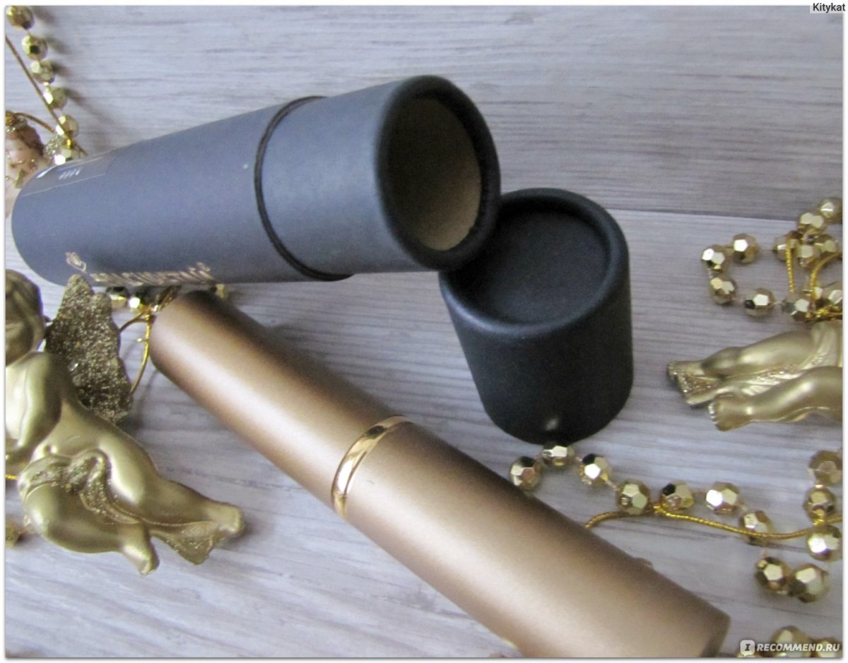 Живые палочки в воде