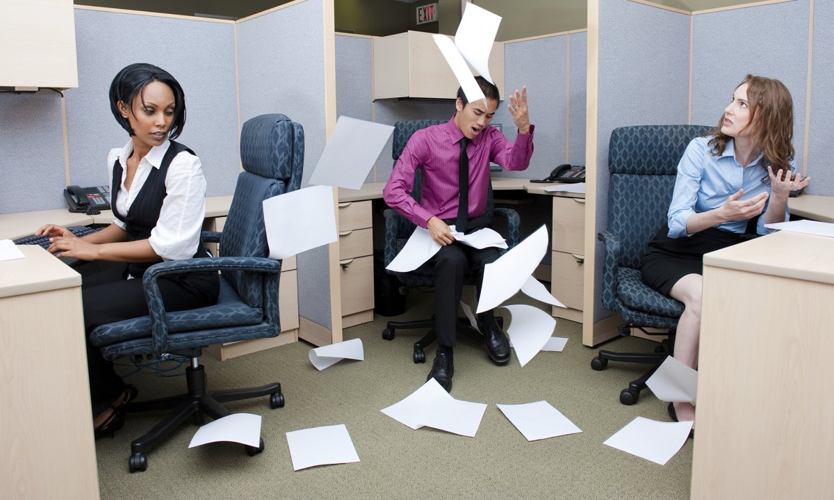 Девушка офисный работник