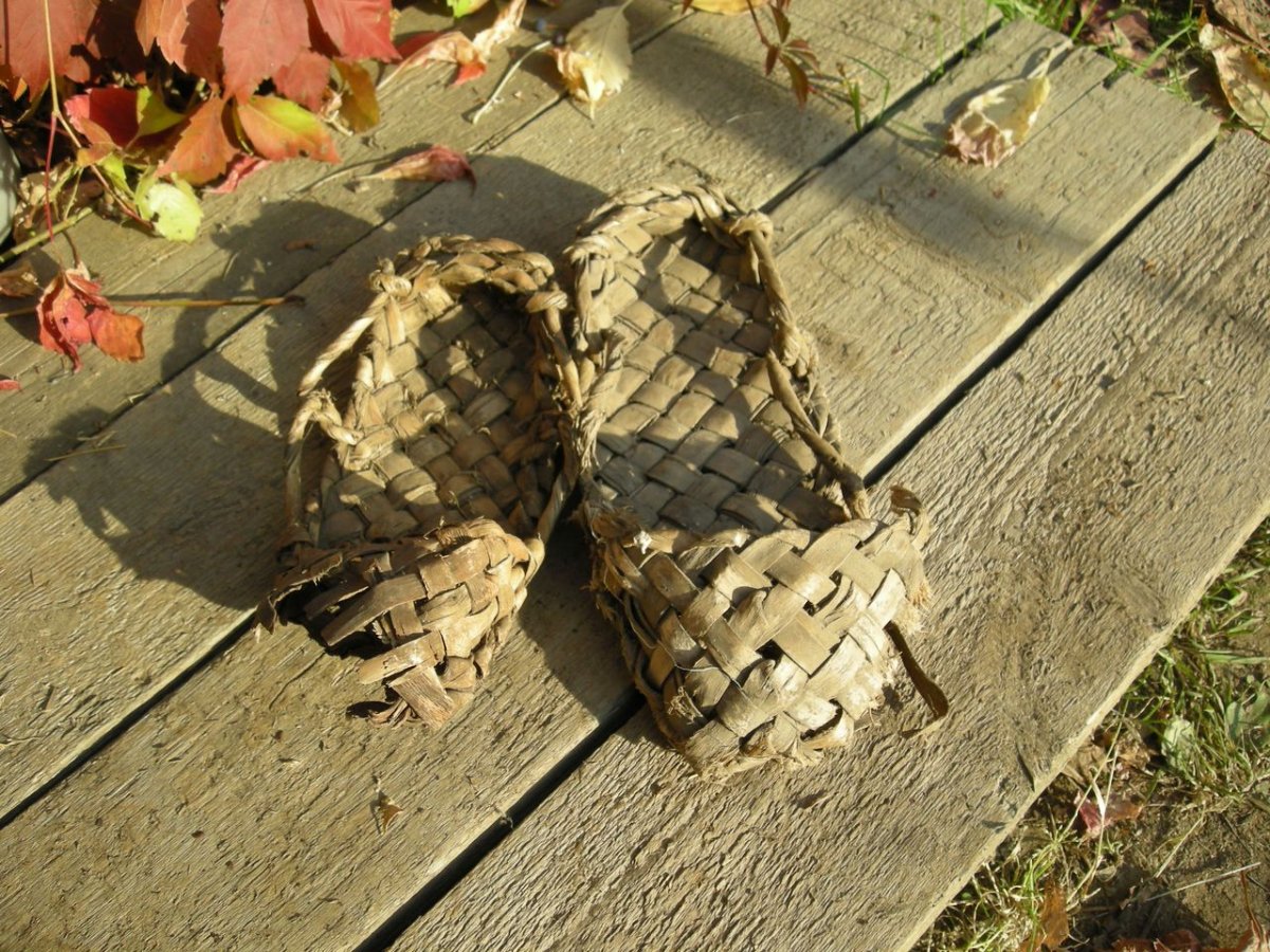 Лапти драные