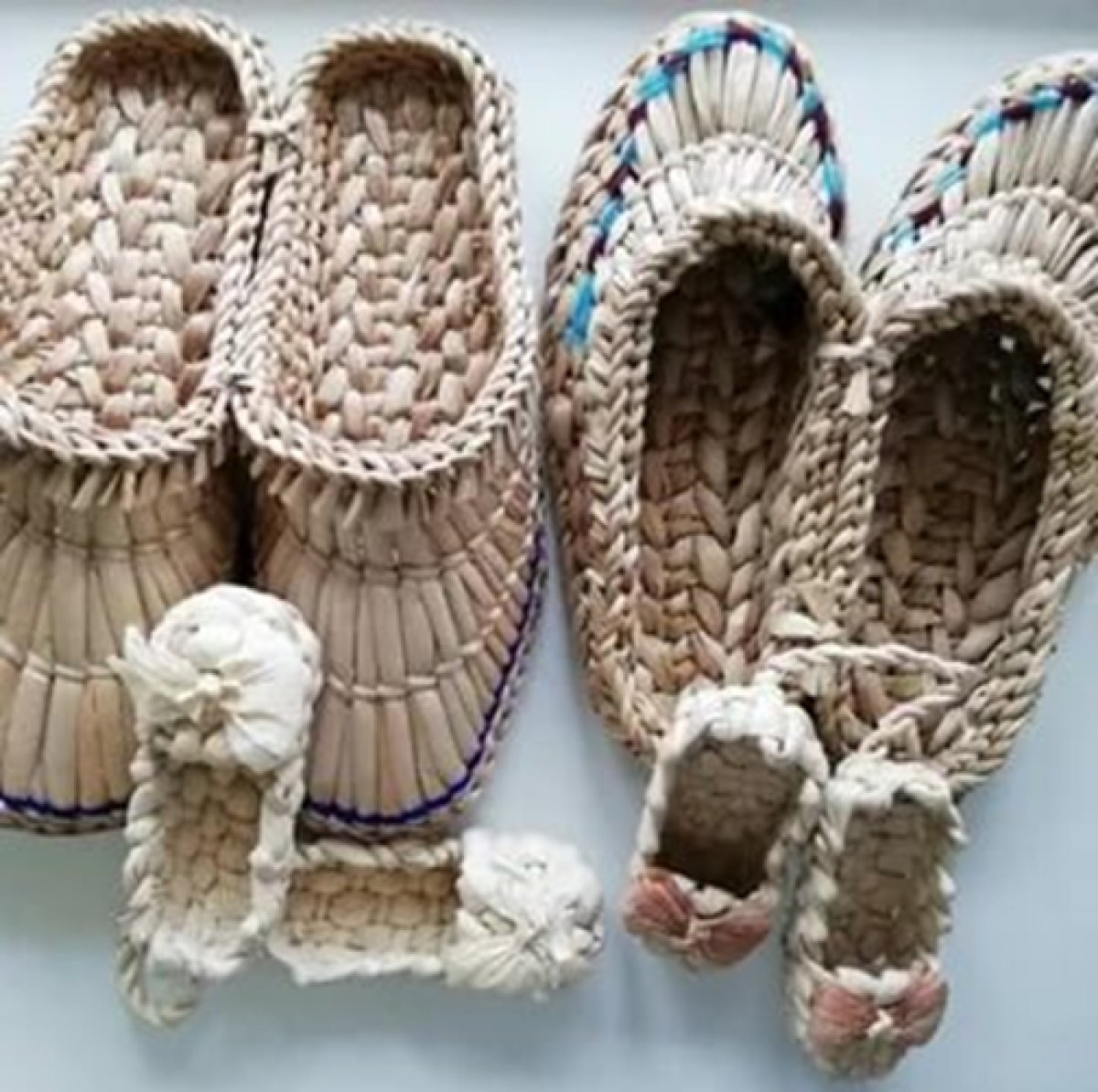 Лапти клипарт