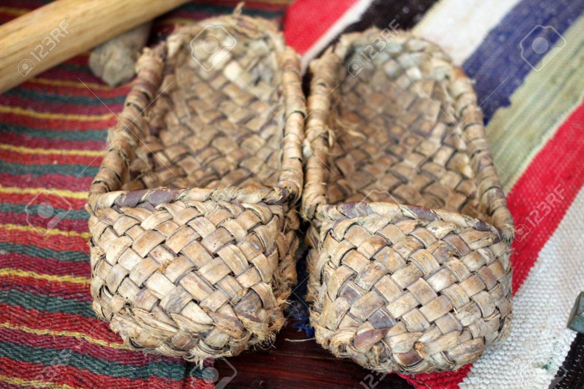 Лапти зимой