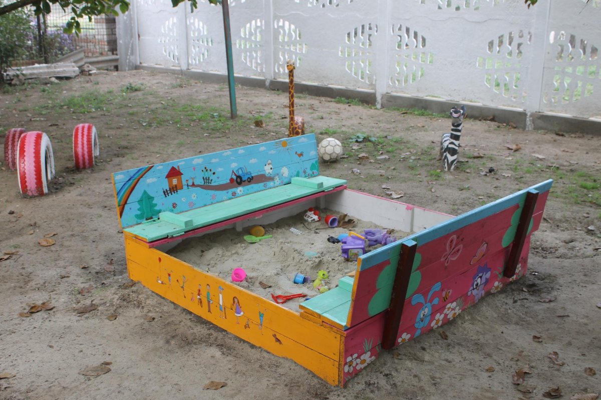 Песочницы с крышкой для детского сада