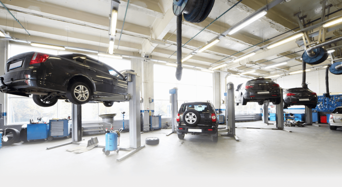 Автомеханик Робби