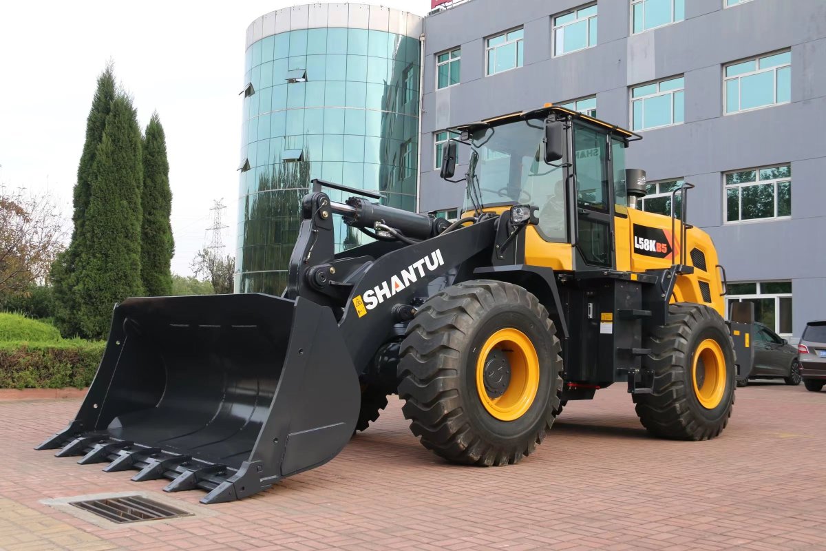 Фронтальный погрузчик СДЛГ 3куб.