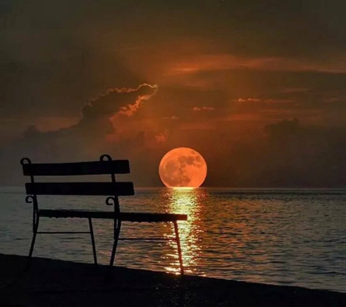 Нарисовать луну