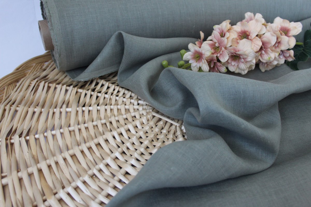 Цветок лен акварель