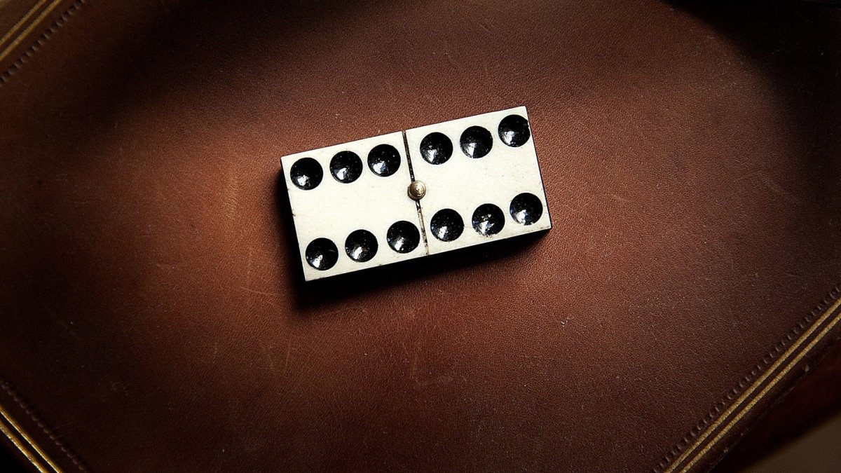 Чечевэ Домино