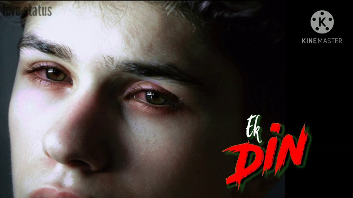 Парень плачет