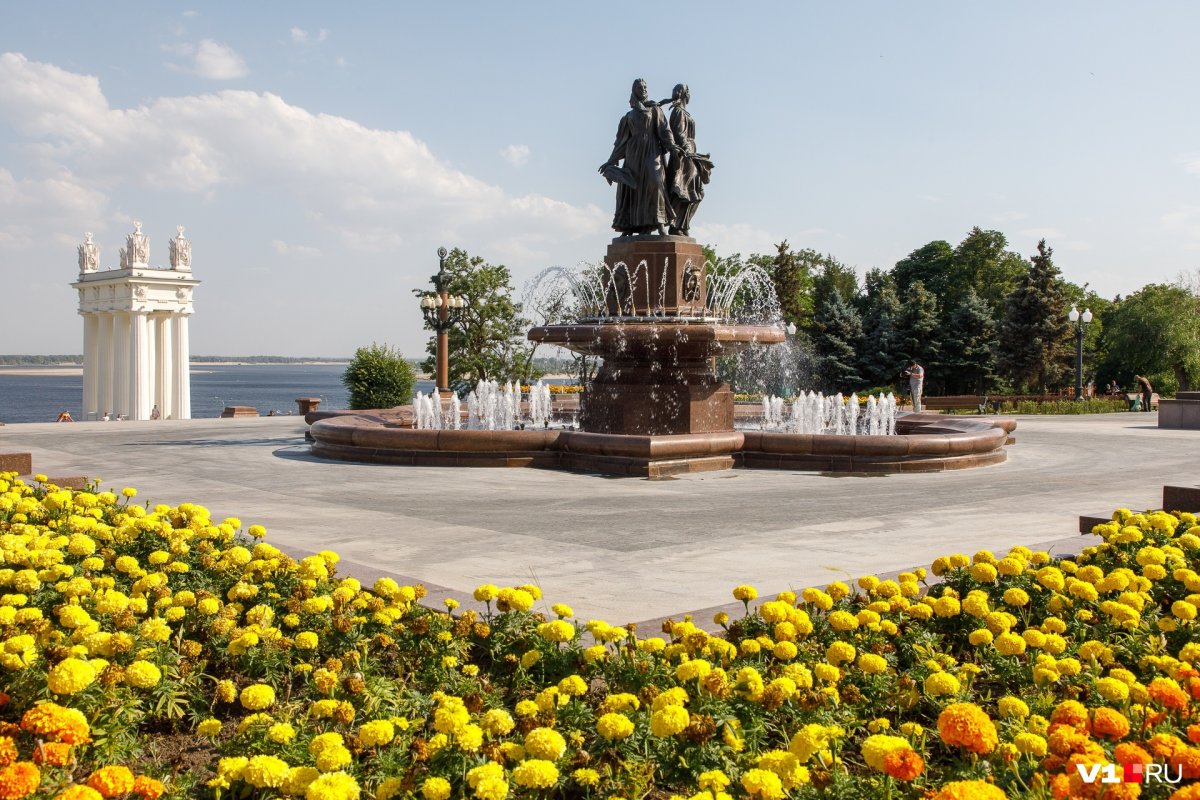 Фонтан дружбы народов Волгоград