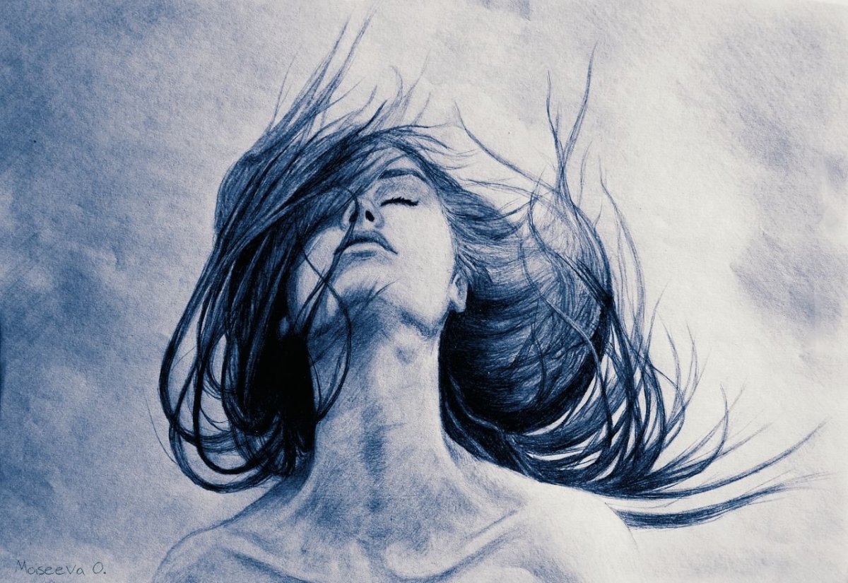 Девушка кричит