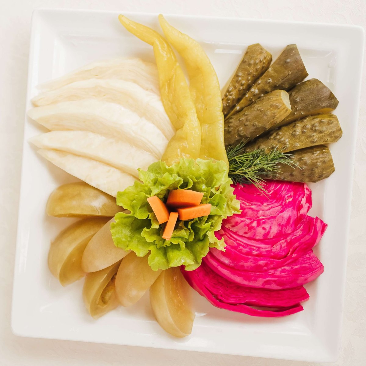 Соленья на праздничный стол