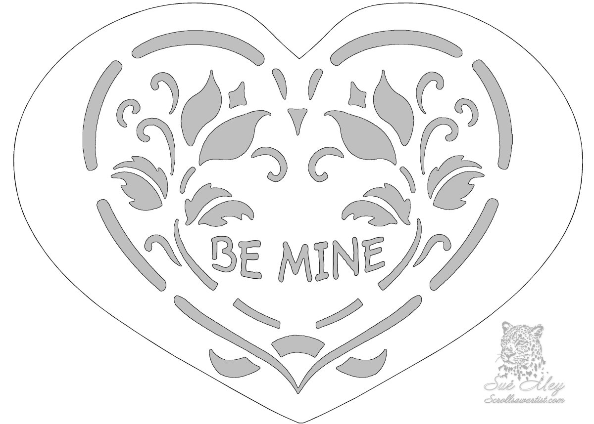 Салфетница девушка из фанеры