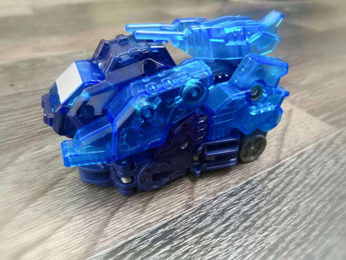 Торт трансформеры Бамблби без мастики